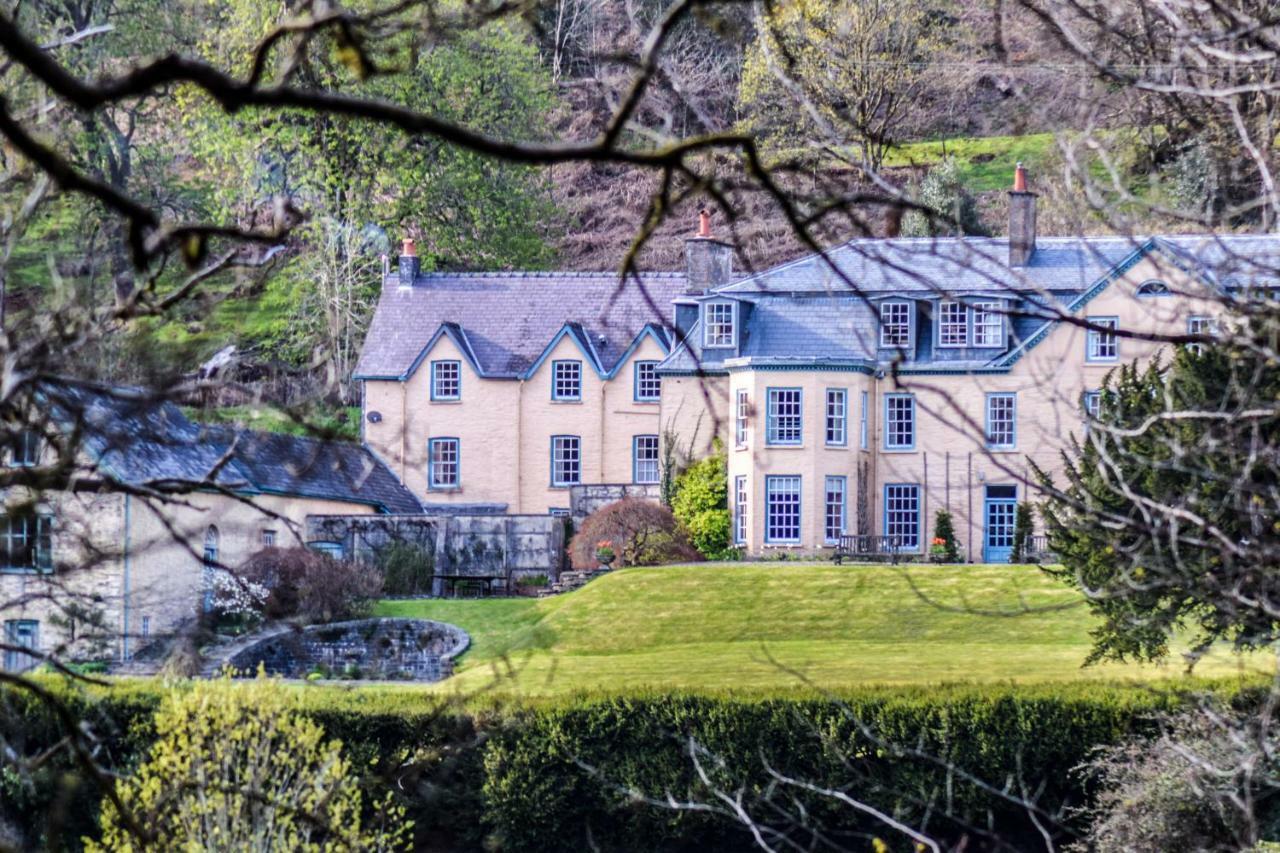 The Old House, Llwyn Madoc Apartment