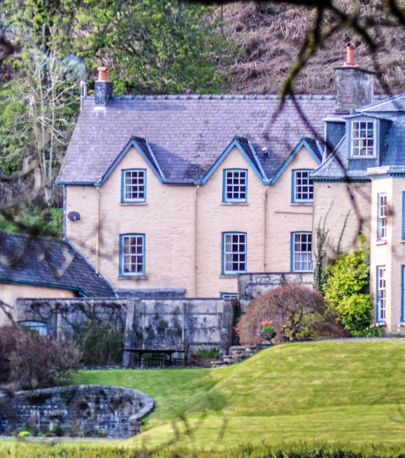The Old House, Llwyn Madoc *
